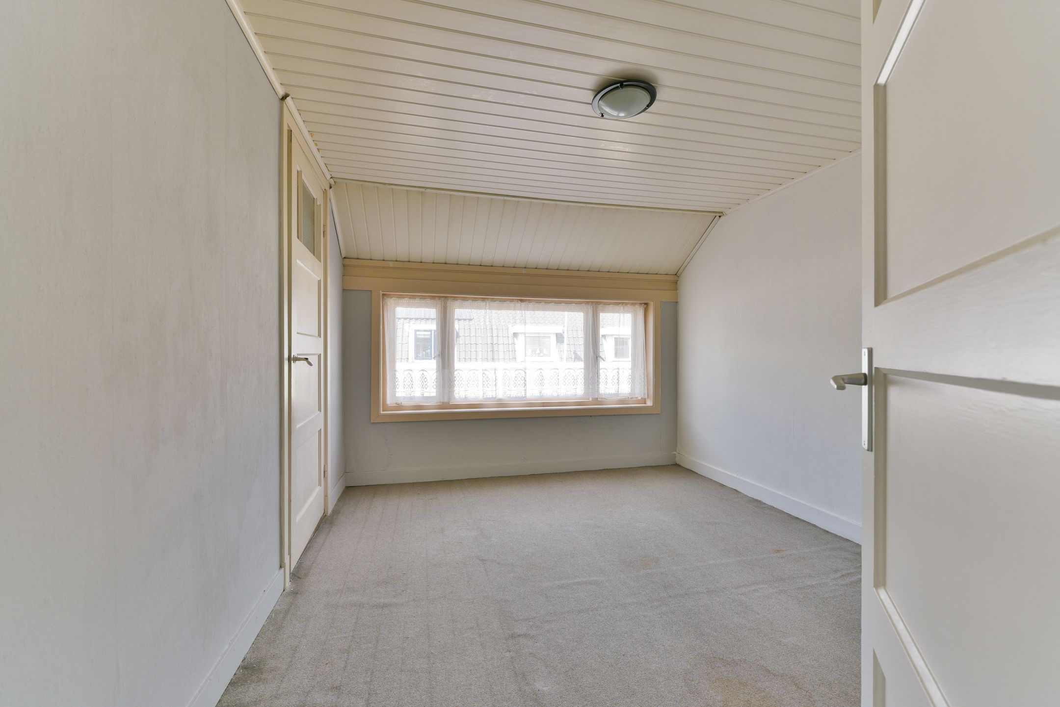 Photo 24 of Westravenstraat 24