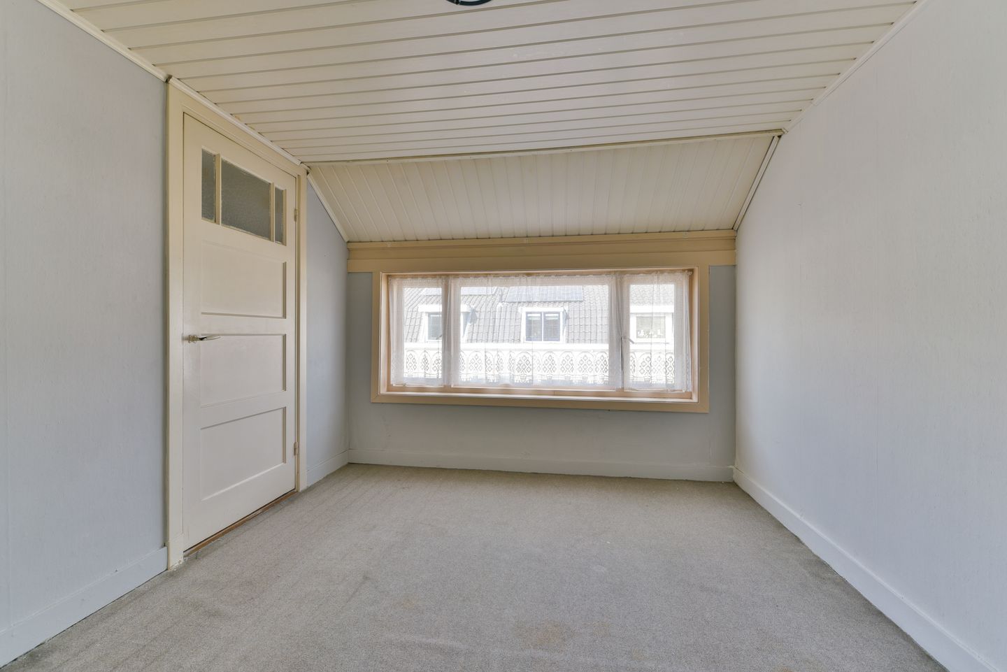 Photo 25 of Westravenstraat 24