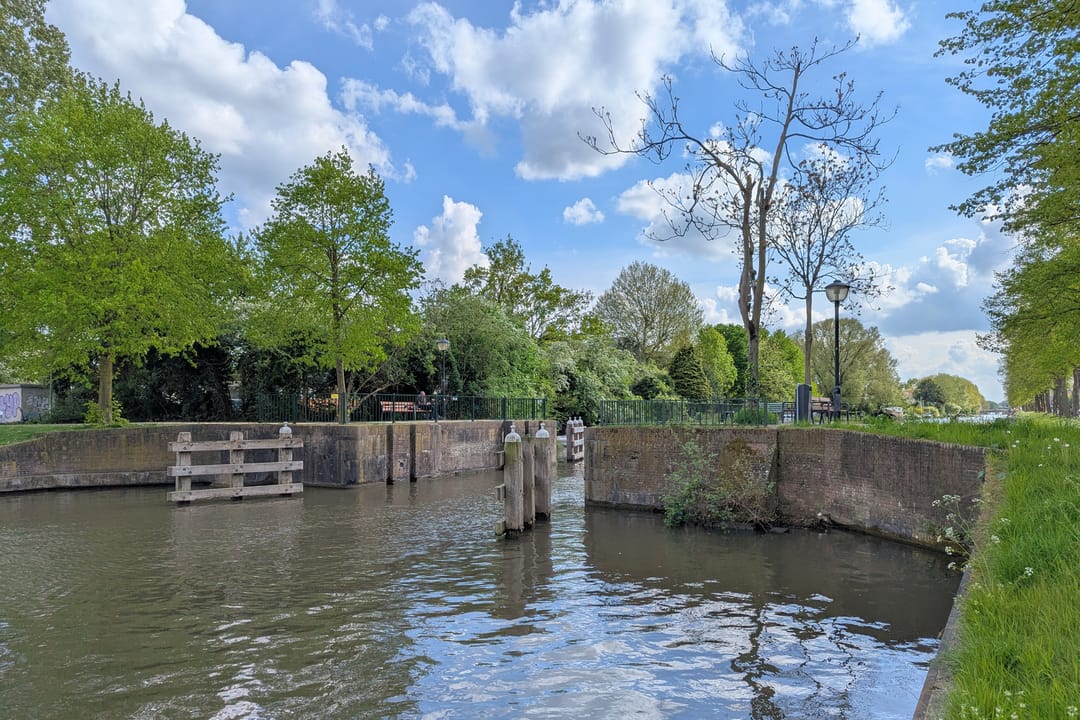 Photo 32 of Westravenstraat 24