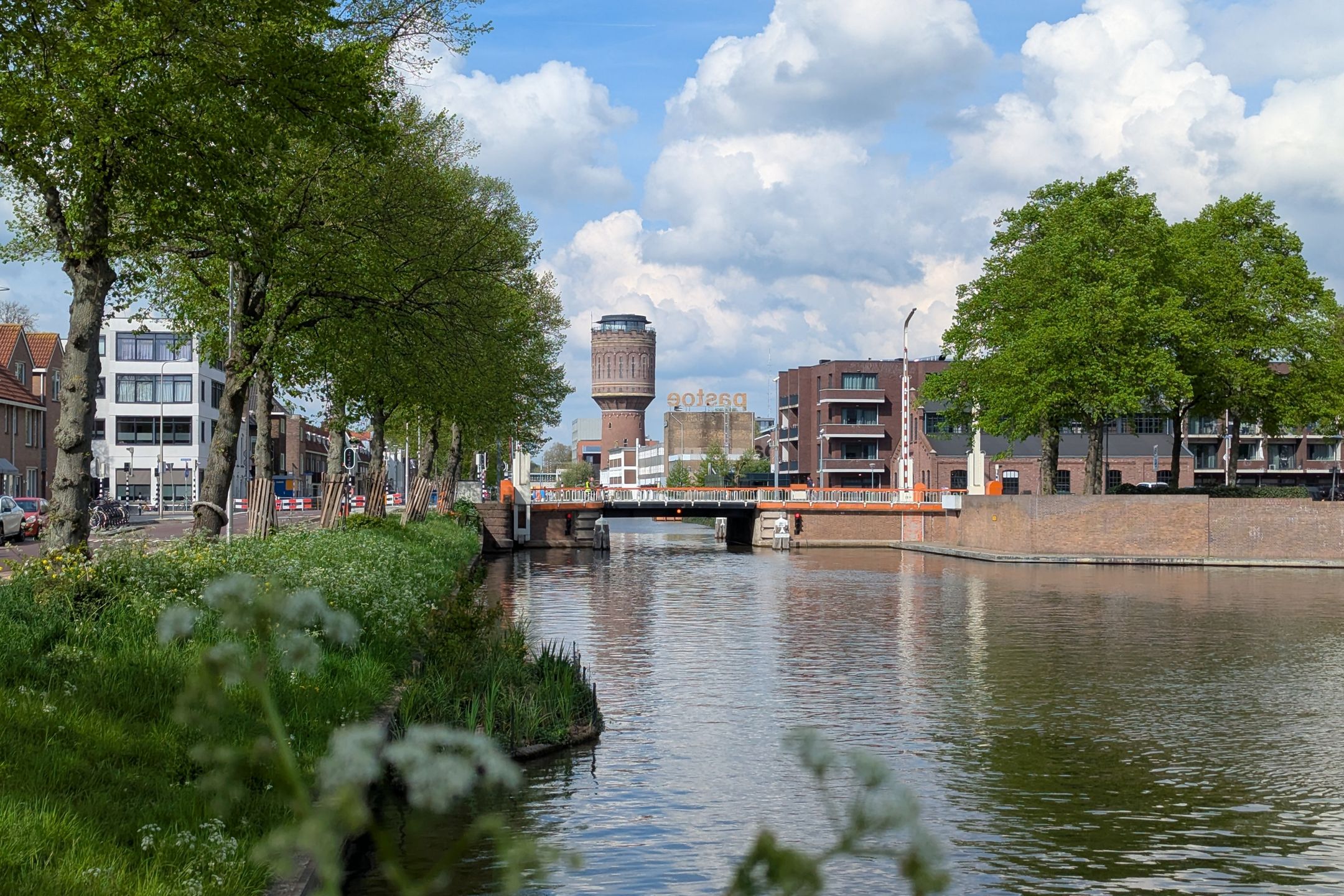 Photo 33 of Westravenstraat 24