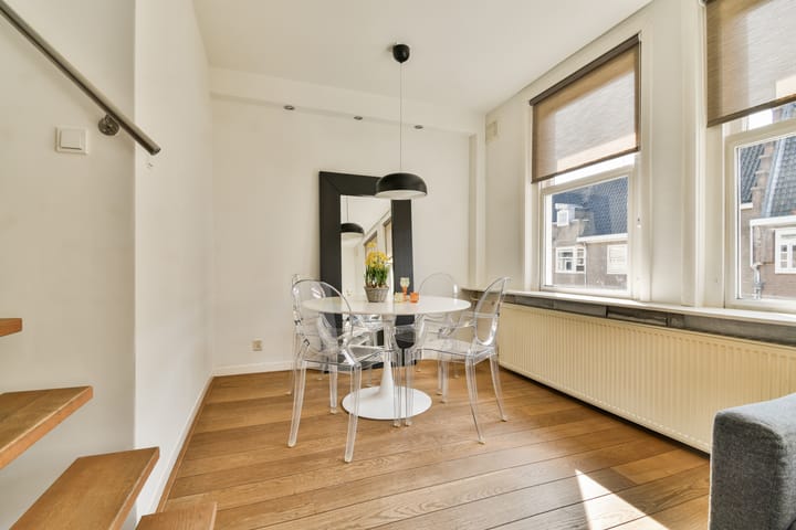 Foto 13 van Woubruggestraat 15-2