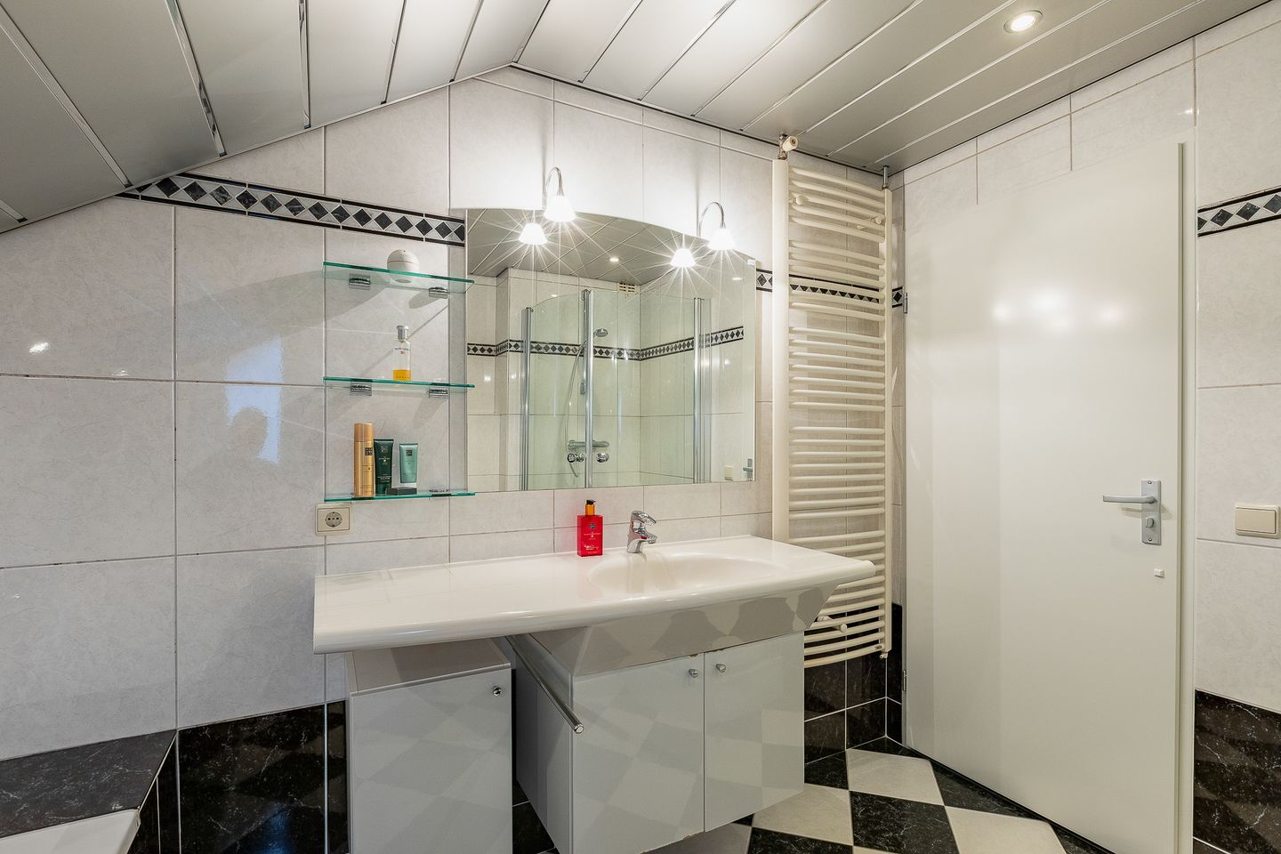 Foto 20 van Johann Strausslaan 32