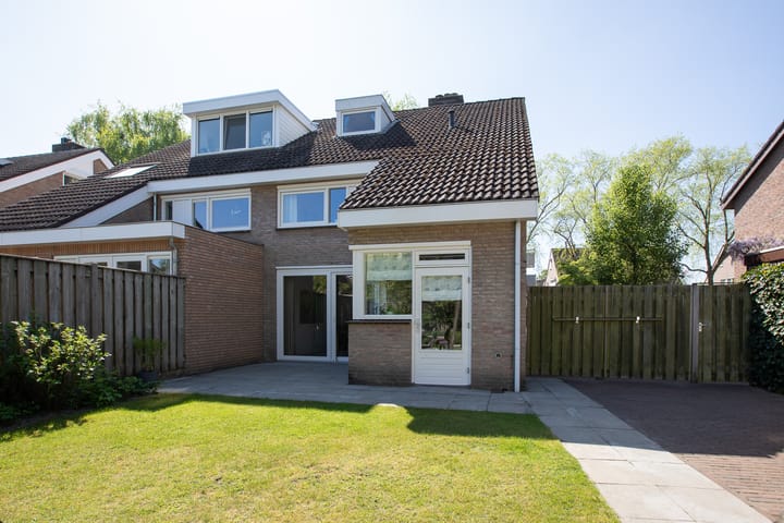 Photo 30 of Johann Strausslaan 32