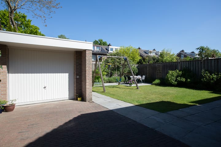 Photo 31 of Johann Strausslaan 32