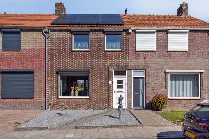 Foto 1 van Burg.Franssenstraat 28