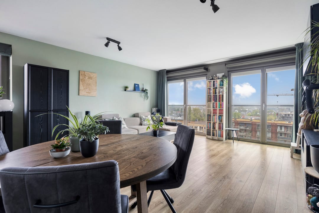 Foto 2 van Teakhout 44