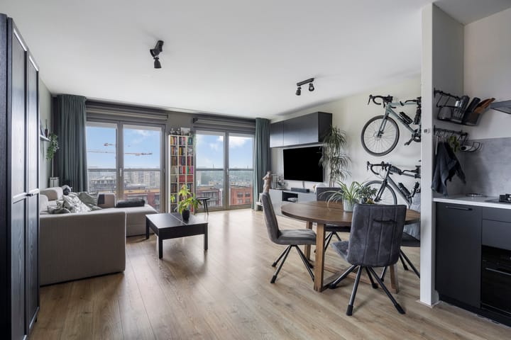 Foto 3 van Teakhout 44