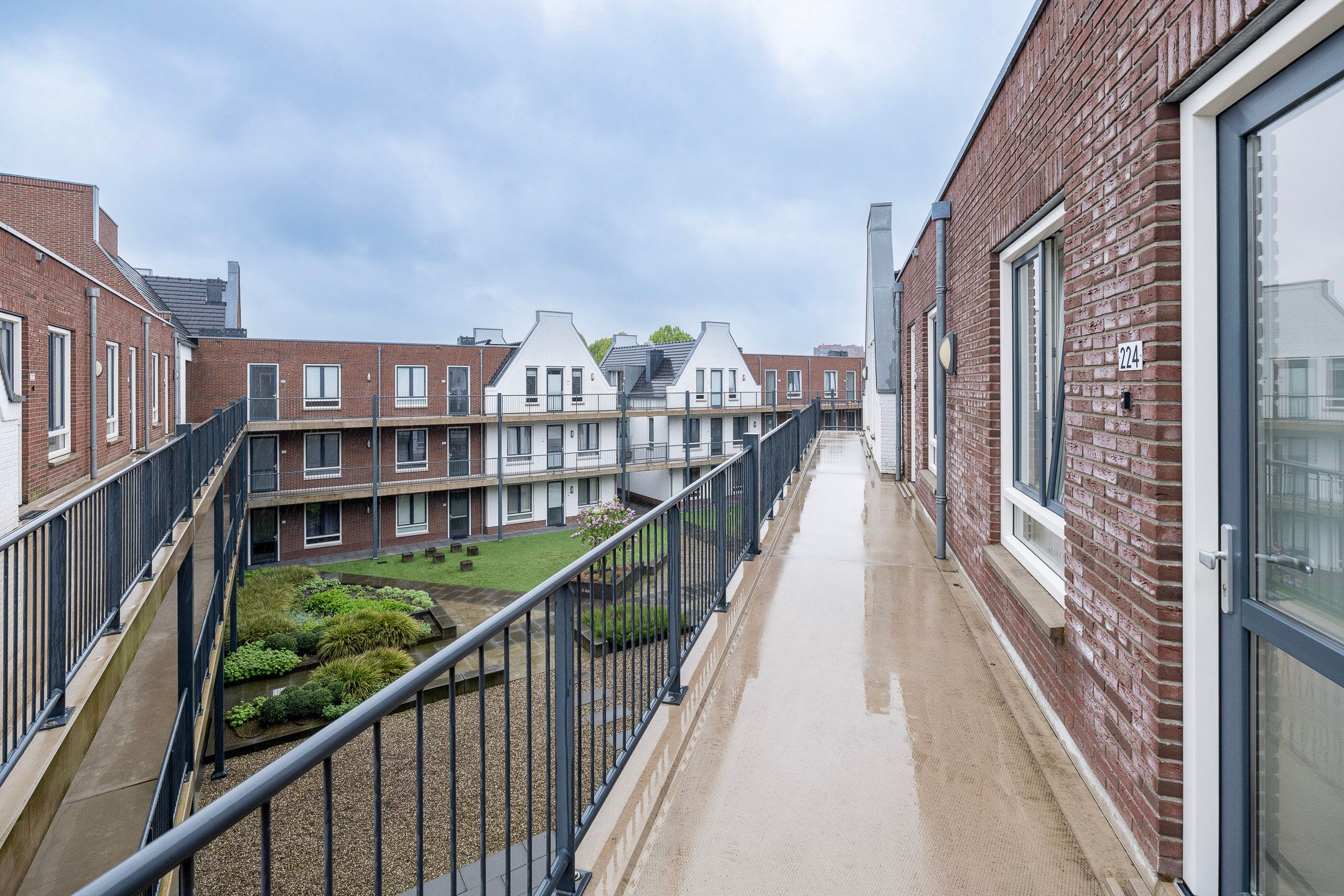 Foto 21 van Ds. Van de Woestijnehof 224