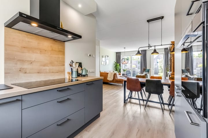 Foto 9 van Jan Linsestraat 16