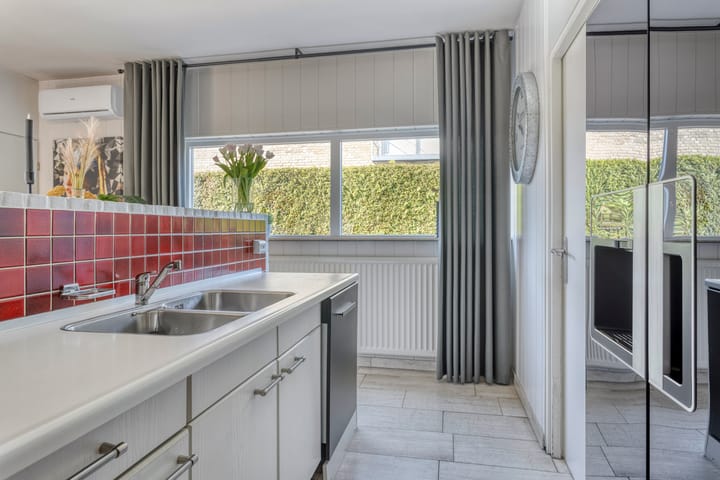 Foto 13 van Paulus Potterstraat 30