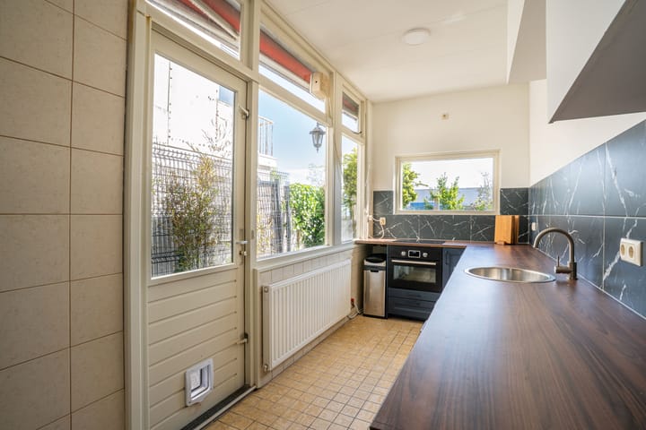 Foto 8 van Lage Rijndijk 44