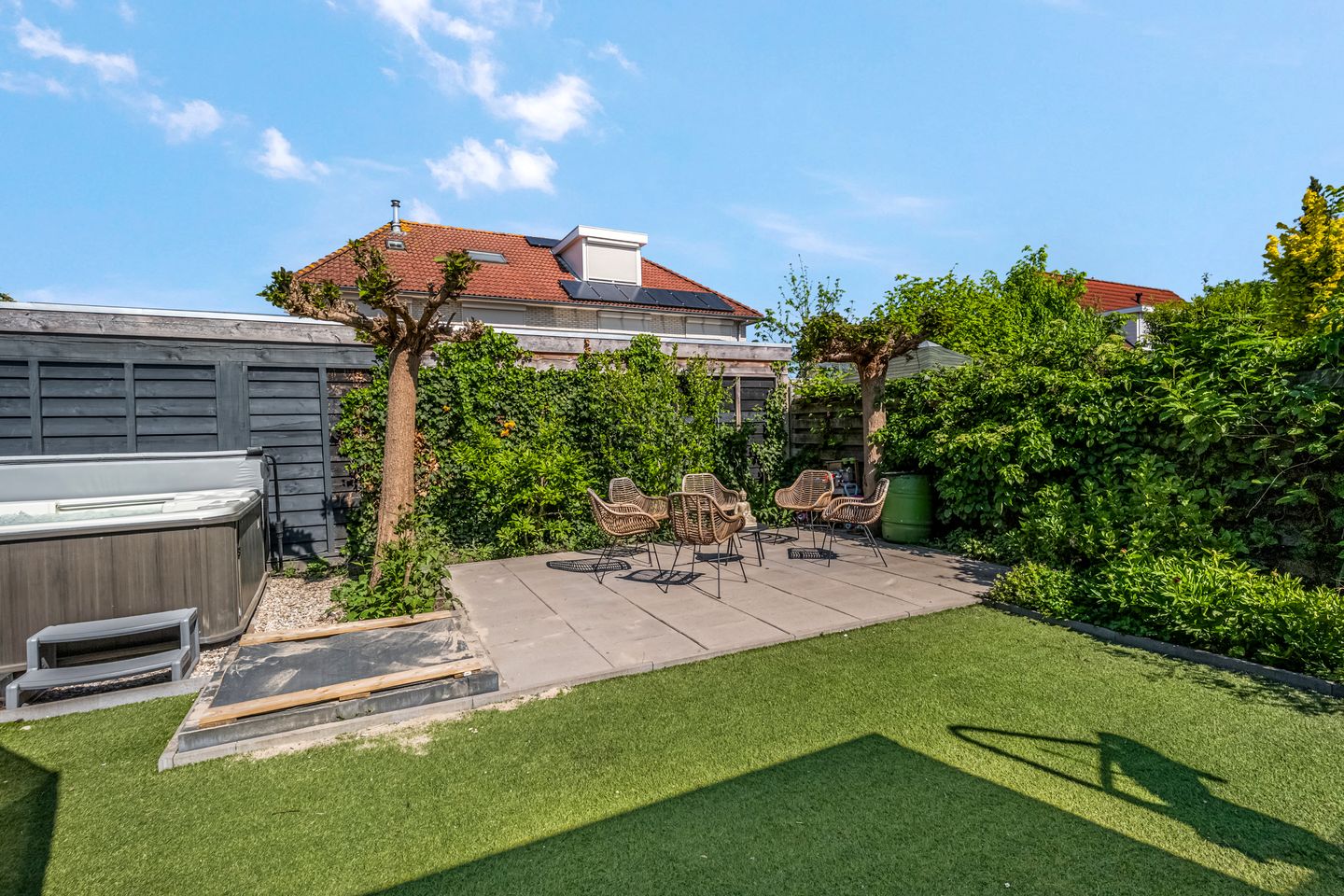 Foto 35 van Zomerklokje 16