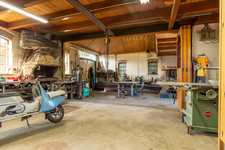 Photo 31 of Middenpaed 1