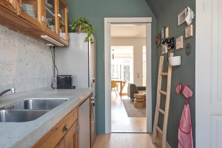 Foto 13 van Linschotenstraat 58