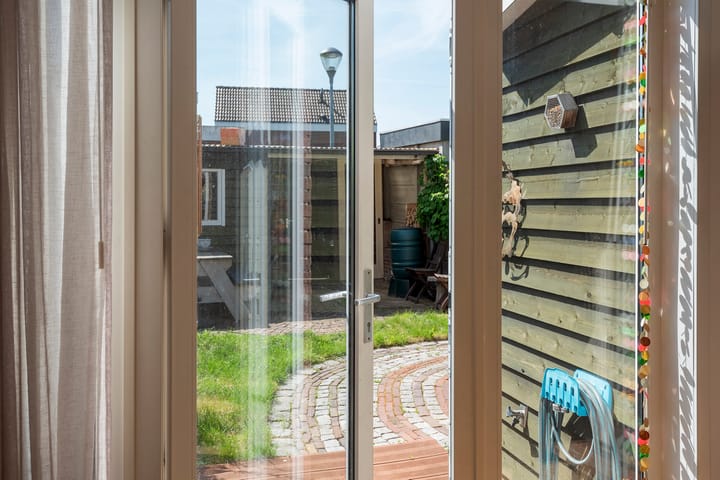 Foto 24 van Linschotenstraat 58