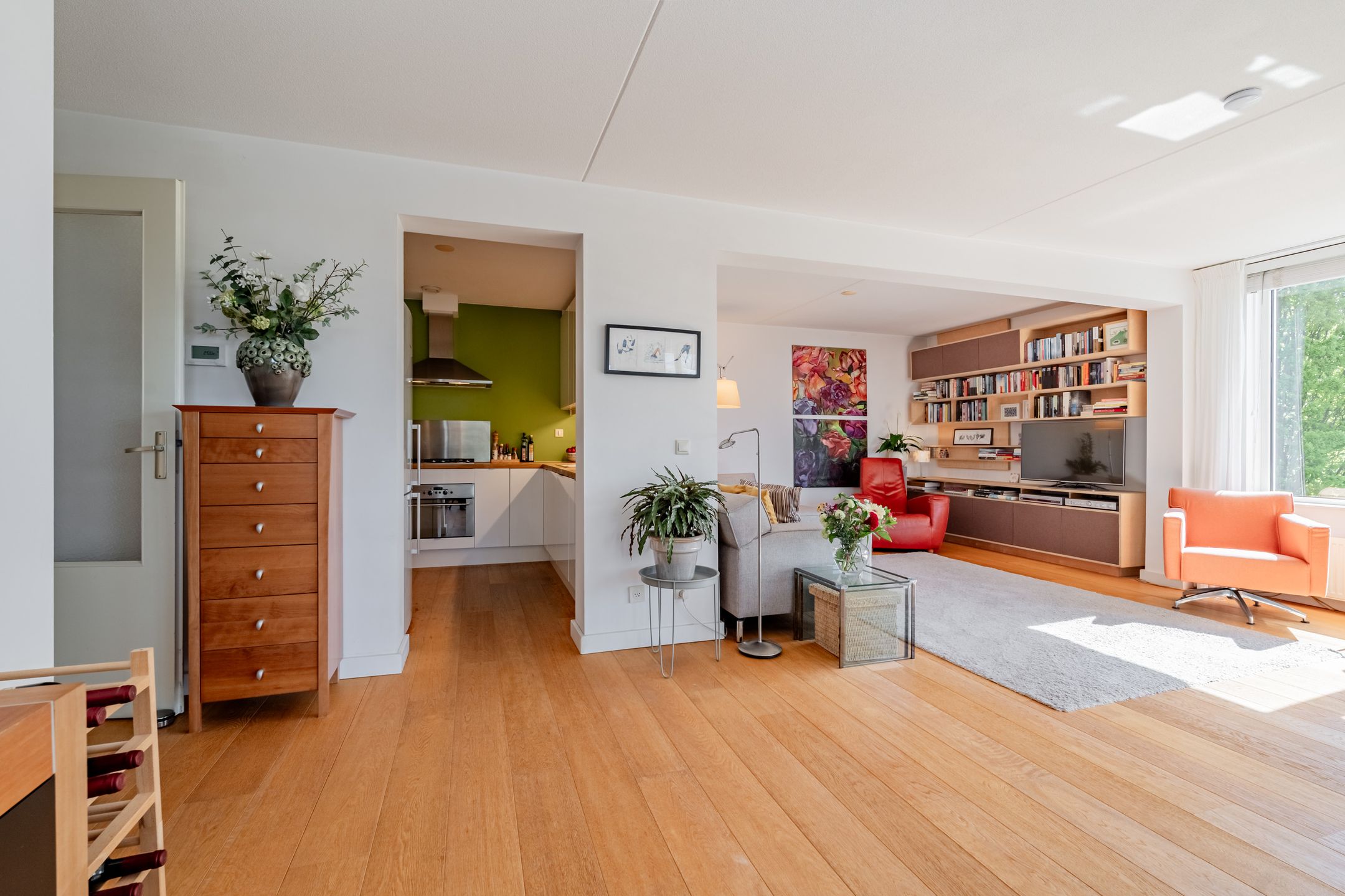 Foto 12 van Hermelijnvlinder 179