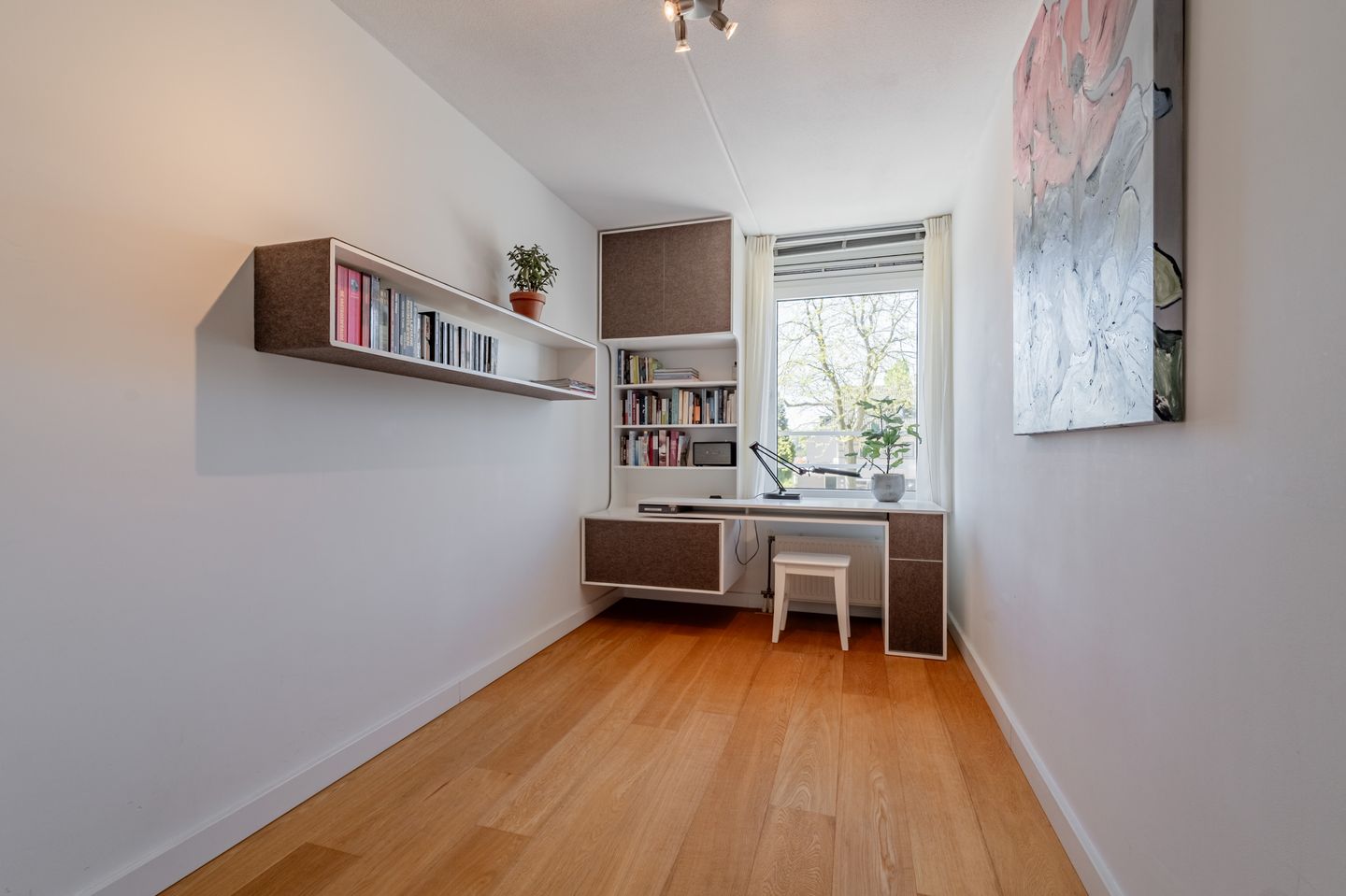 Foto 25 van Hermelijnvlinder 179