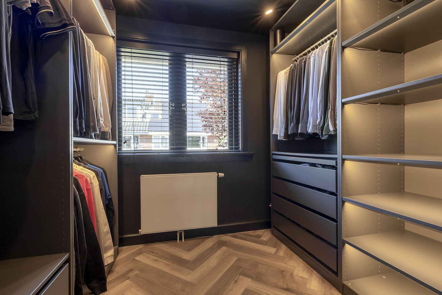 Foto 40 van Lijsterbeslaan 35