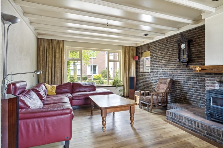 Foto 4 van Van Baerlestraat 8