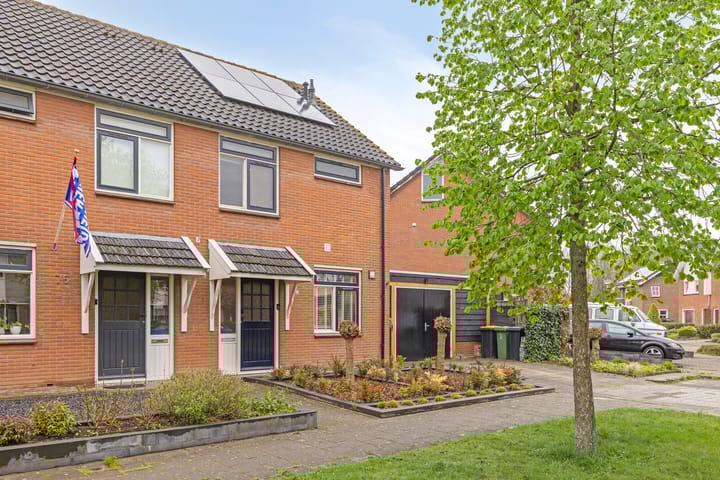 Photo 2 of Voormors 77