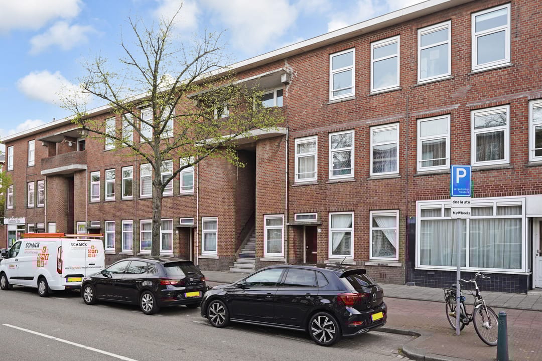 Photo 1 of Wouwermanstraat 54