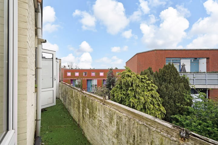 Photo 19 of Wouwermanstraat 54