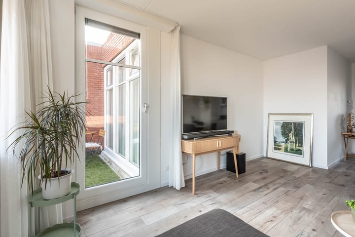 Foto 7 van Crossleystraat 27