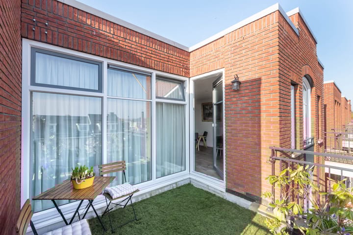 Foto 10 van Crossleystraat 27