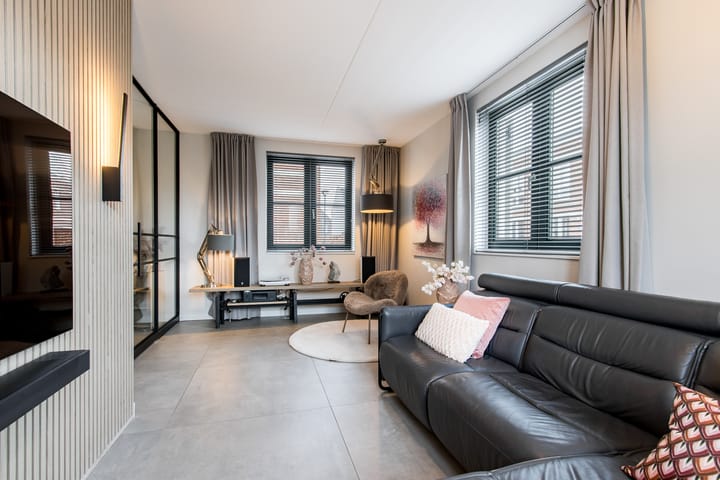 Foto 10 van Aakstraat 21