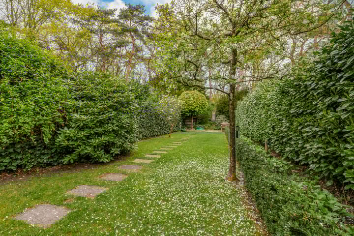 Foto 29 van Julianalaan 233