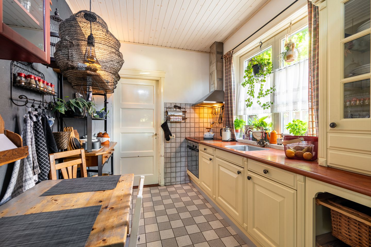 Foto 10 van Reeweg 87