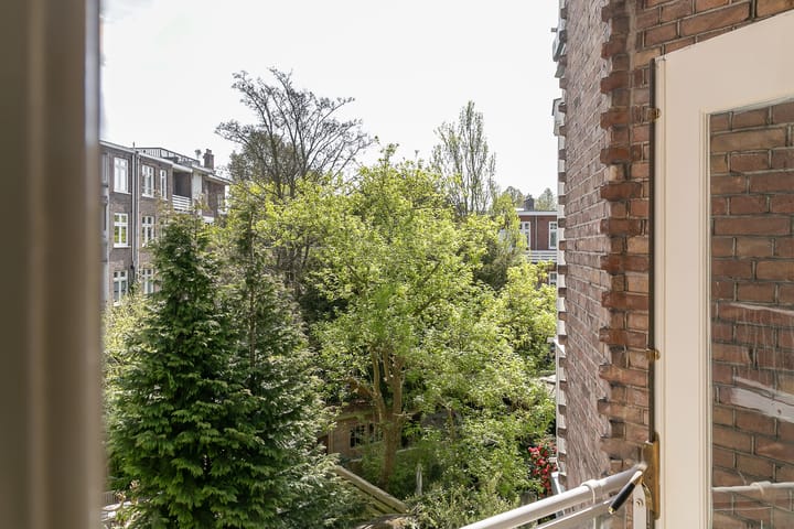 Photo 16 of Hacquartstraat 5-A