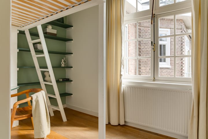 Photo 21 of Hacquartstraat 5-A