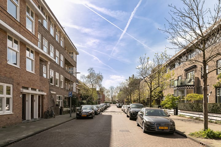 Photo 28 of Hacquartstraat 5-A