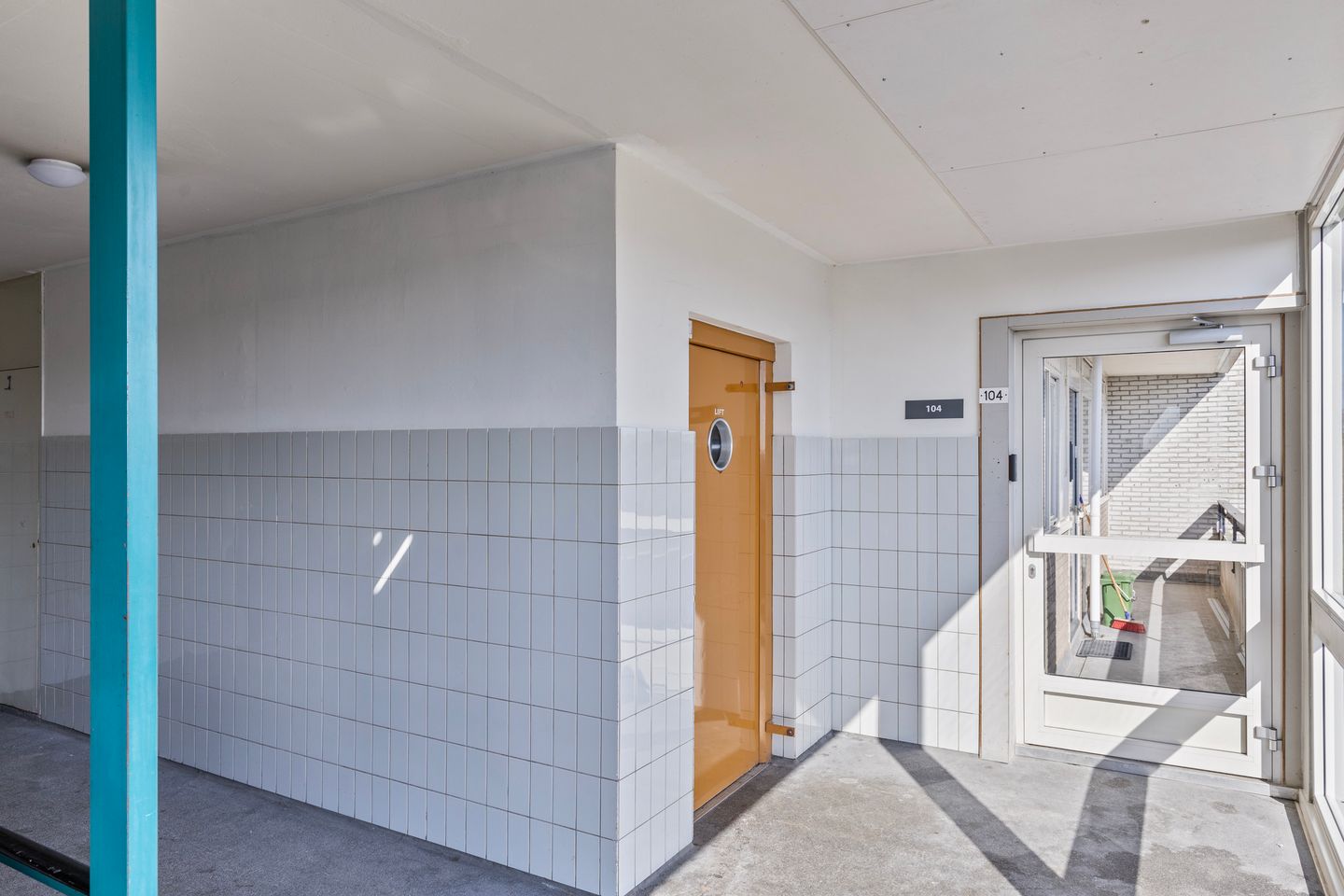 Foto 5 van Cloekplein 108