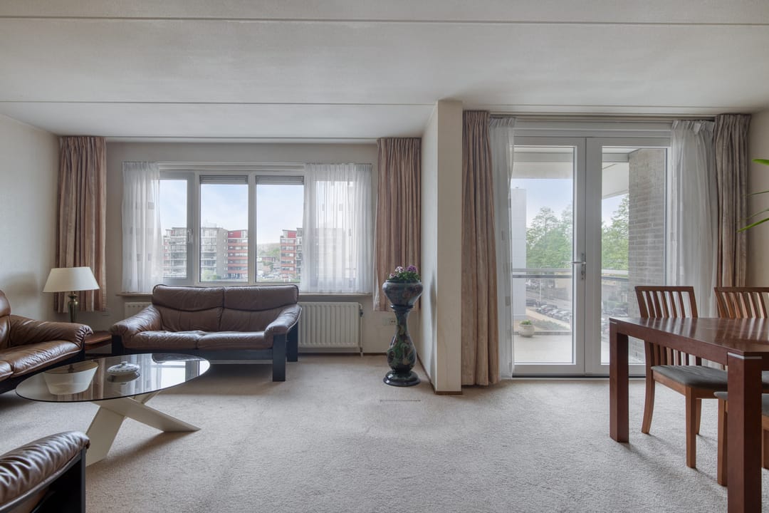 Foto 2 van M.K. Gandhiplein 10