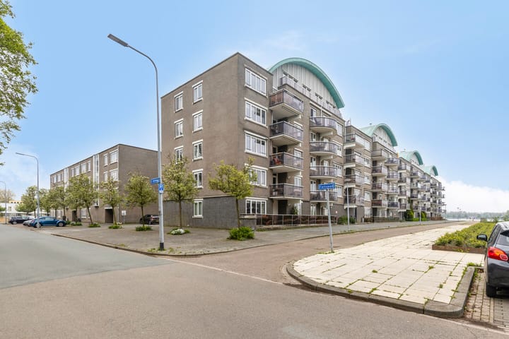 Foto 4 van M.K. Gandhiplein 10