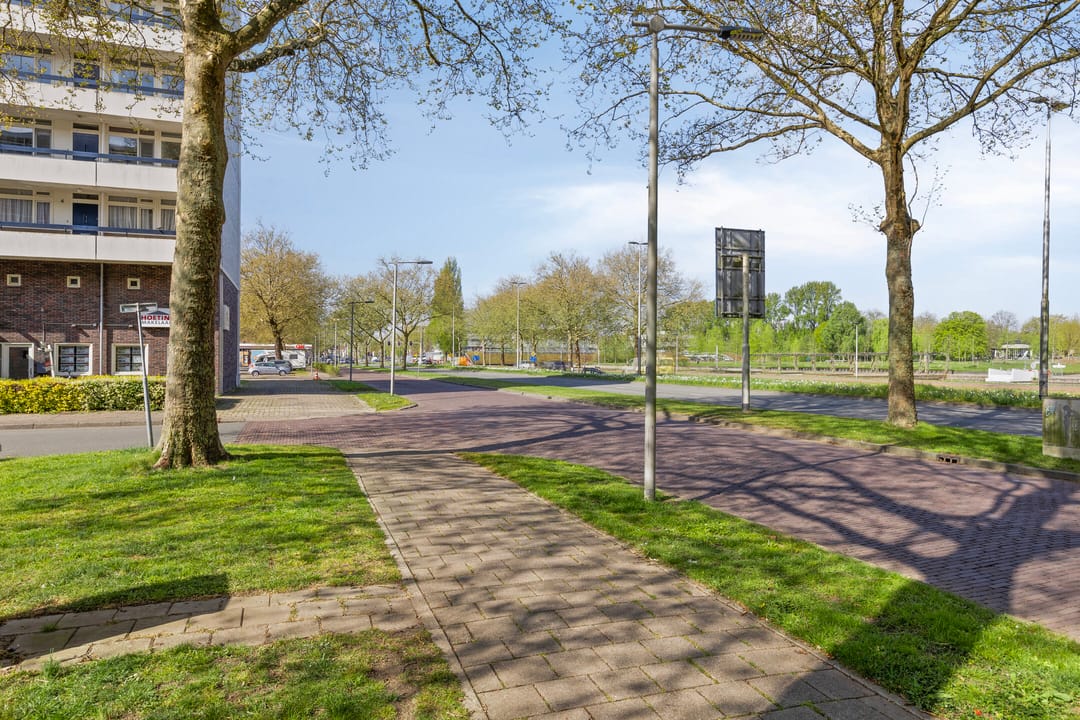 Foto 23 van Cloekplein 108