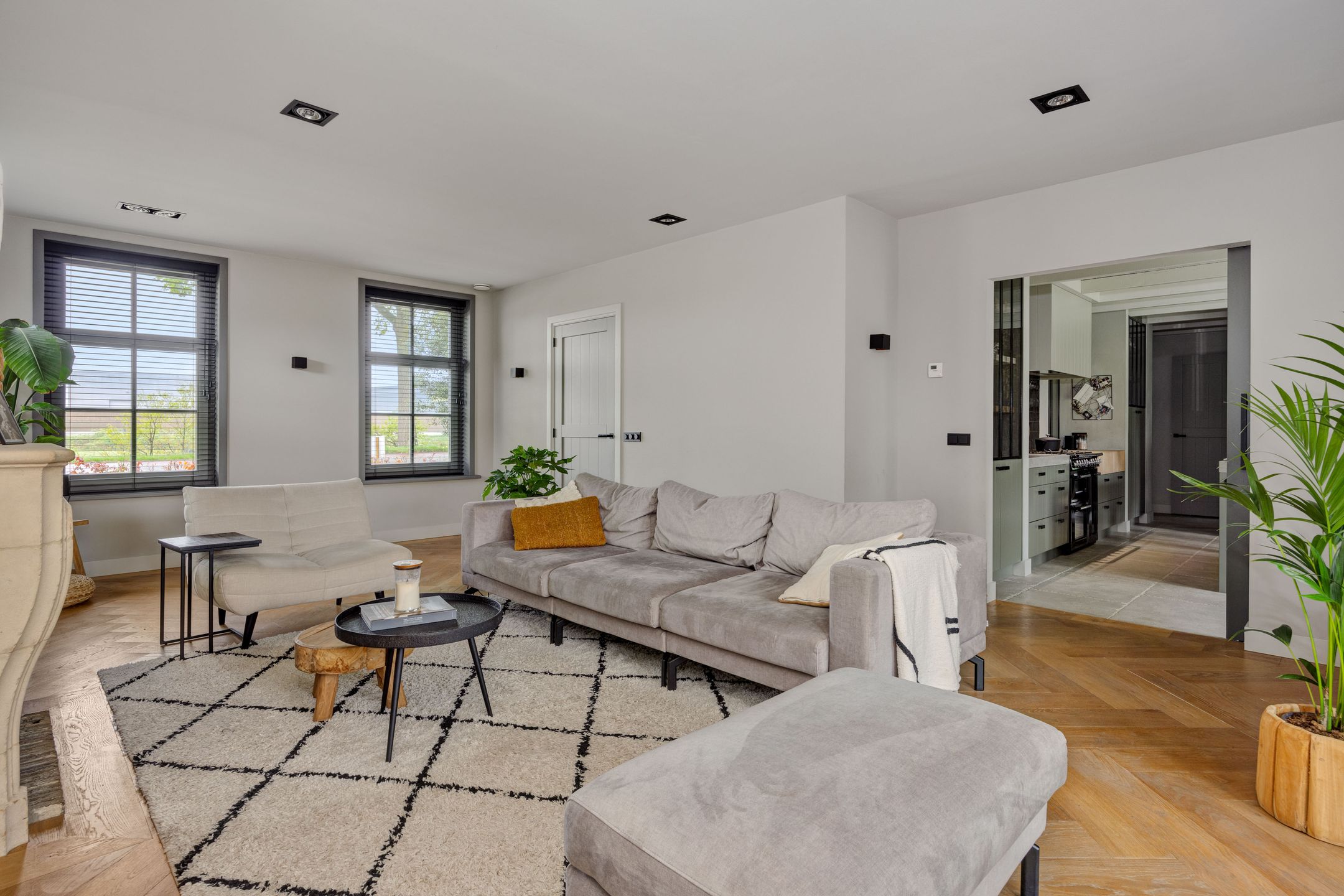 Photo 3 of Helmondseweg 142-A