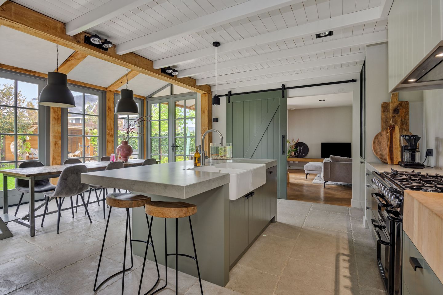 Photo 14 of Helmondseweg 142-A