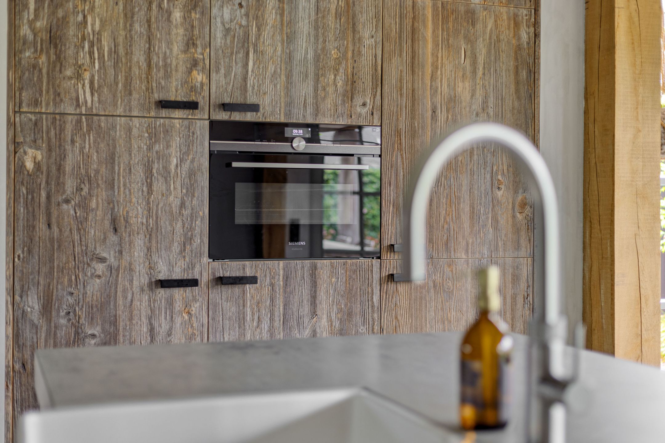 Photo 15 of Helmondseweg 142-A