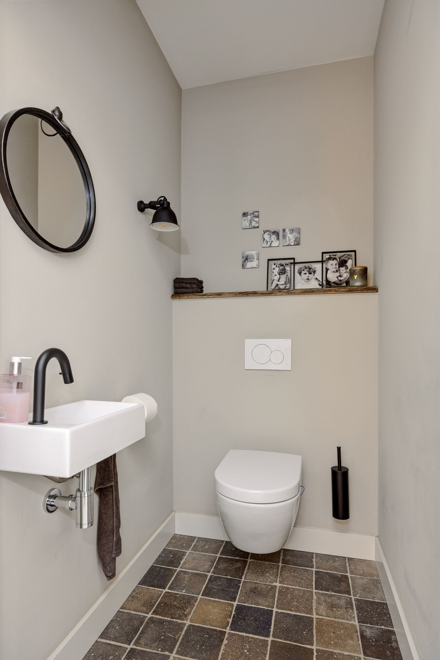 Photo 20 of Helmondseweg 142-A