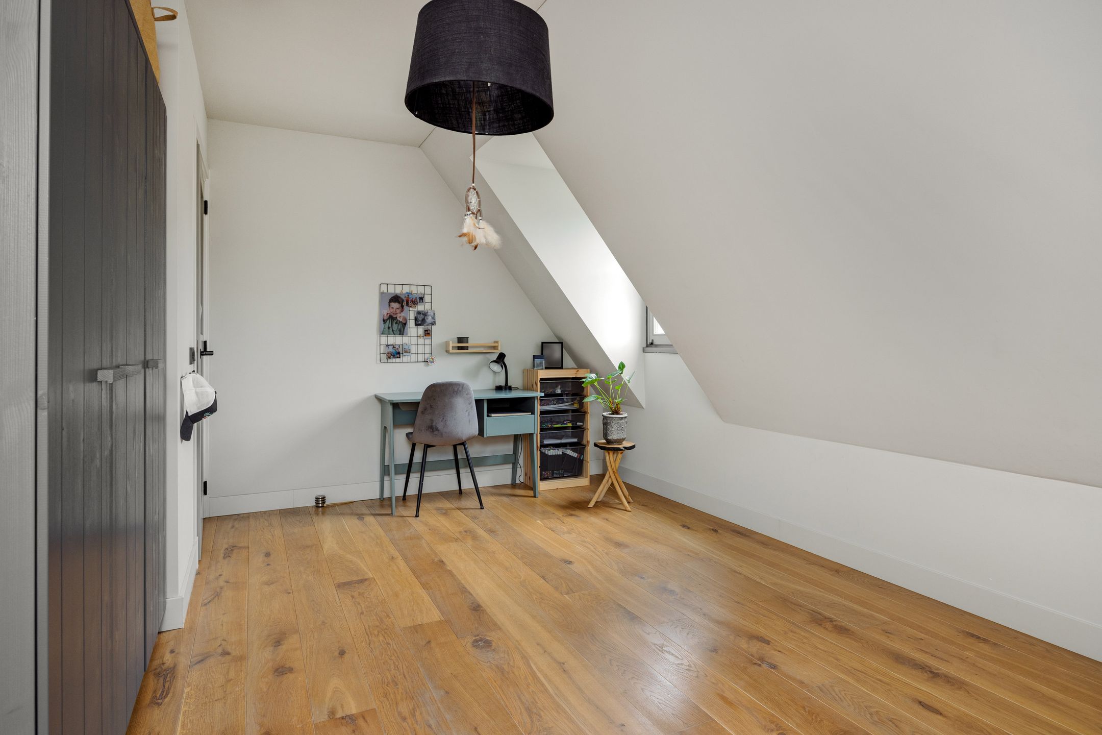 Photo 33 of Helmondseweg 142-A