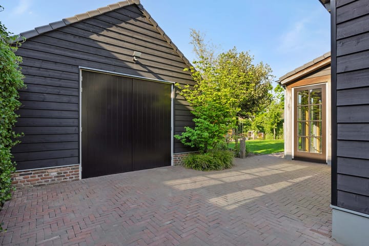 Foto 39 van Helmondseweg 142-A