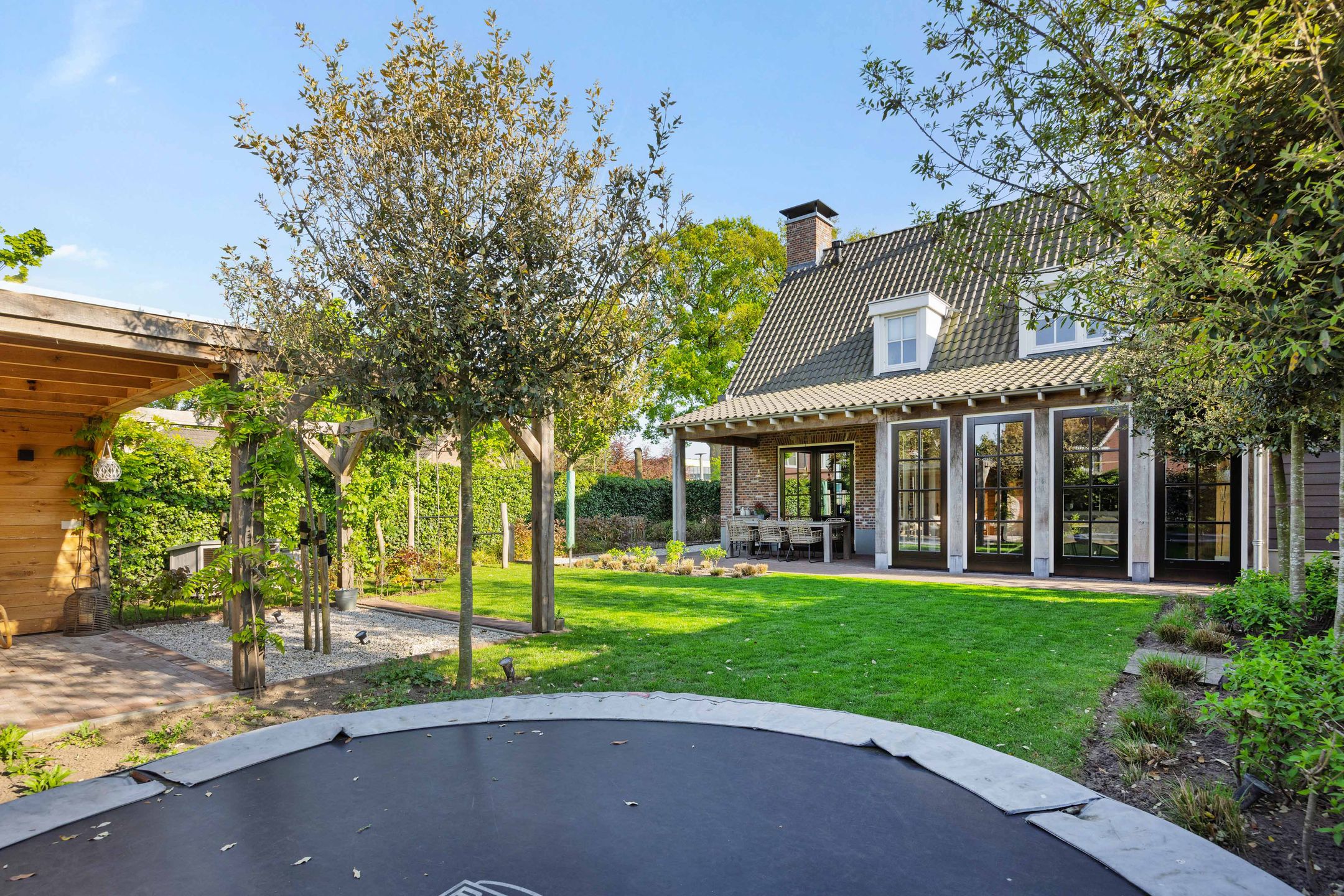 Photo 48 of Helmondseweg 142-A