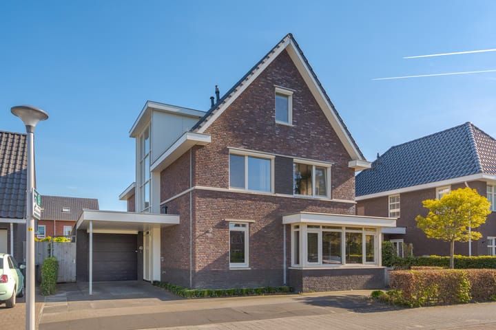 Foto 1 van Rhemenshuizenstraat 43