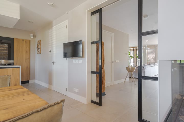 Foto 23 van Rhemenshuizenstraat 43