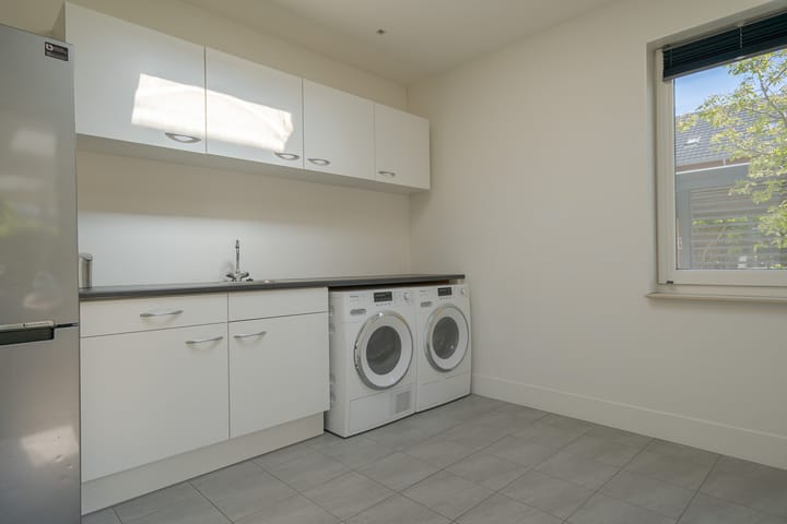 Foto 37 van Rhemenshuizenstraat 43