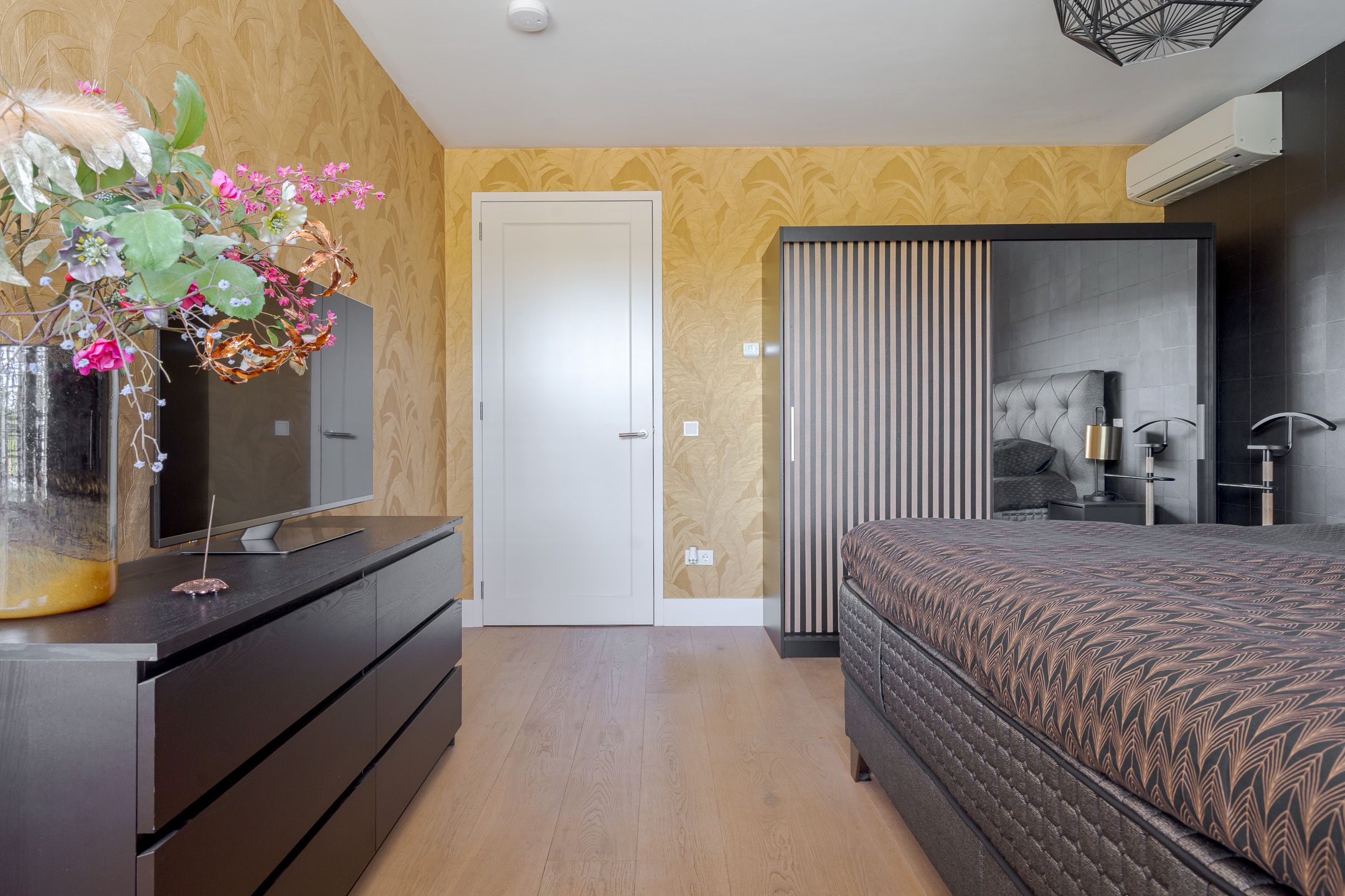 Foto 45 van Rhemenshuizenstraat 43