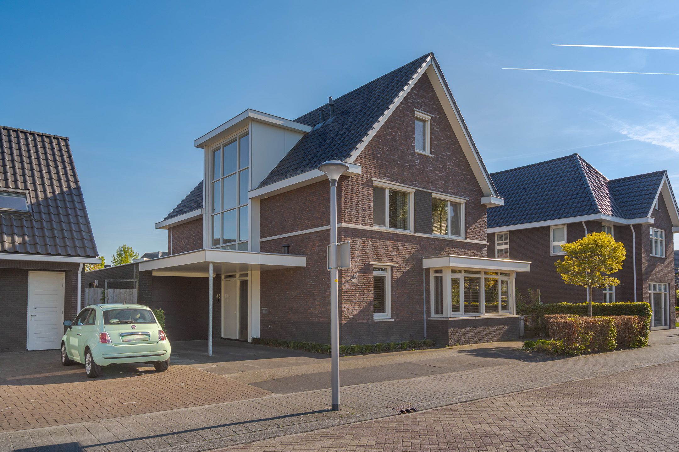 Foto 81 van Rhemenshuizenstraat 43